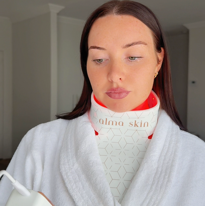 The Alma Skin ™ - Near Infrared LED Light Therapy Set