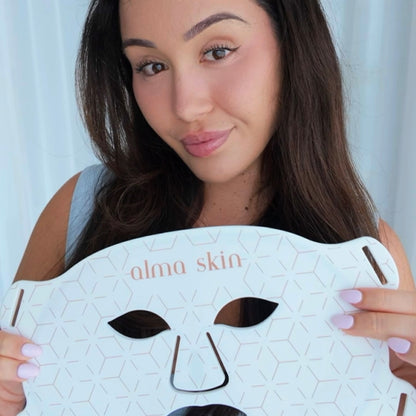 The Alma Skin ™ - Near Infrared LED Light Therapy Set