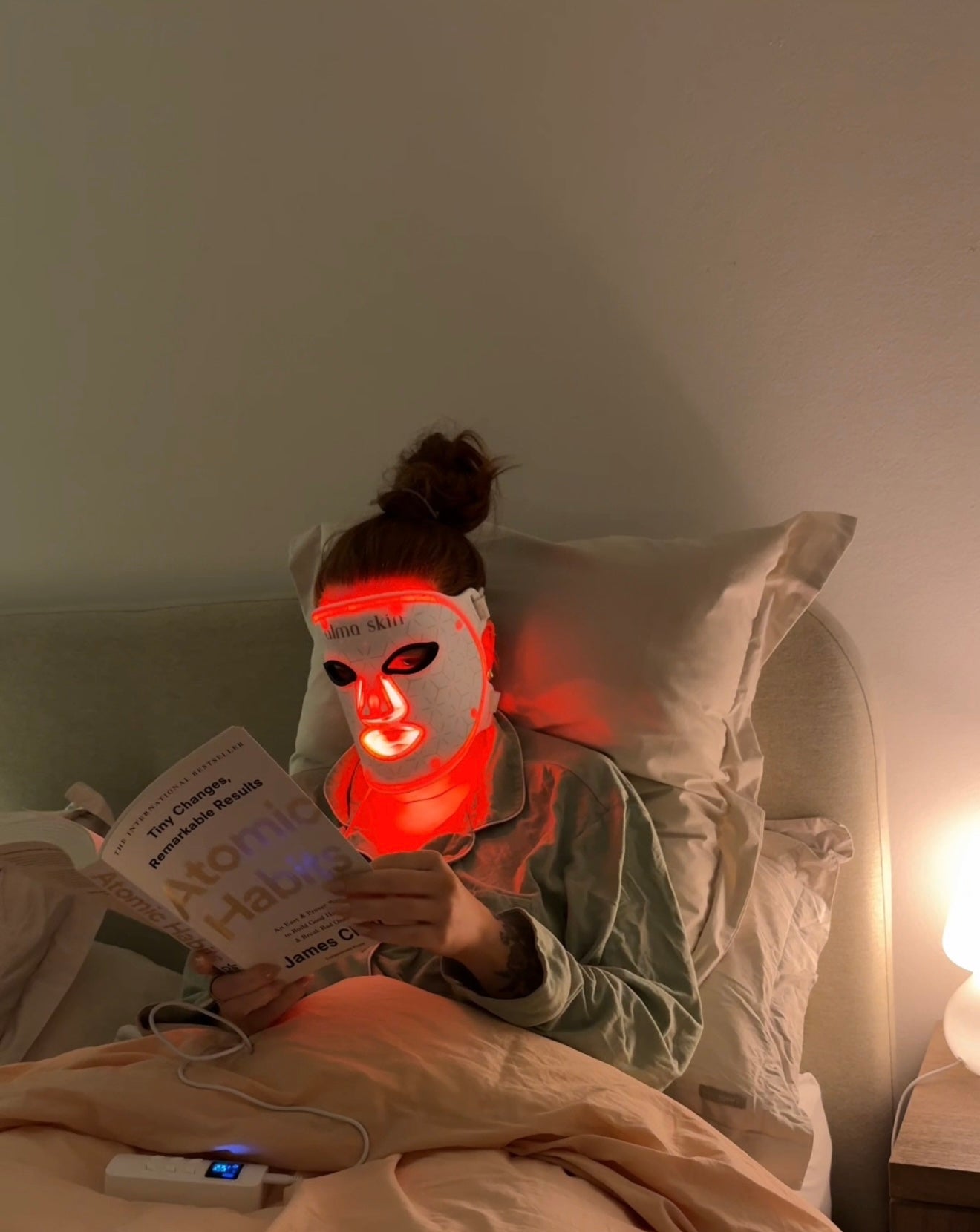 Alma Skin™ - Near Infrared Light Therapy Mask